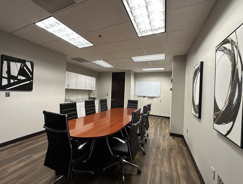 More Photos Of 250 International Pky, Lake Mary Office For Lease