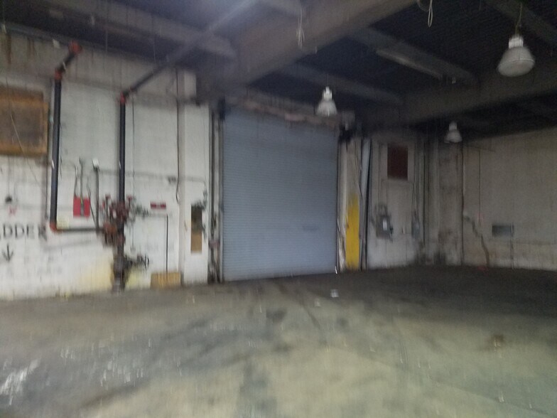 More Photos Of 901 Evarts St NE, Washington Warehouse For Sale