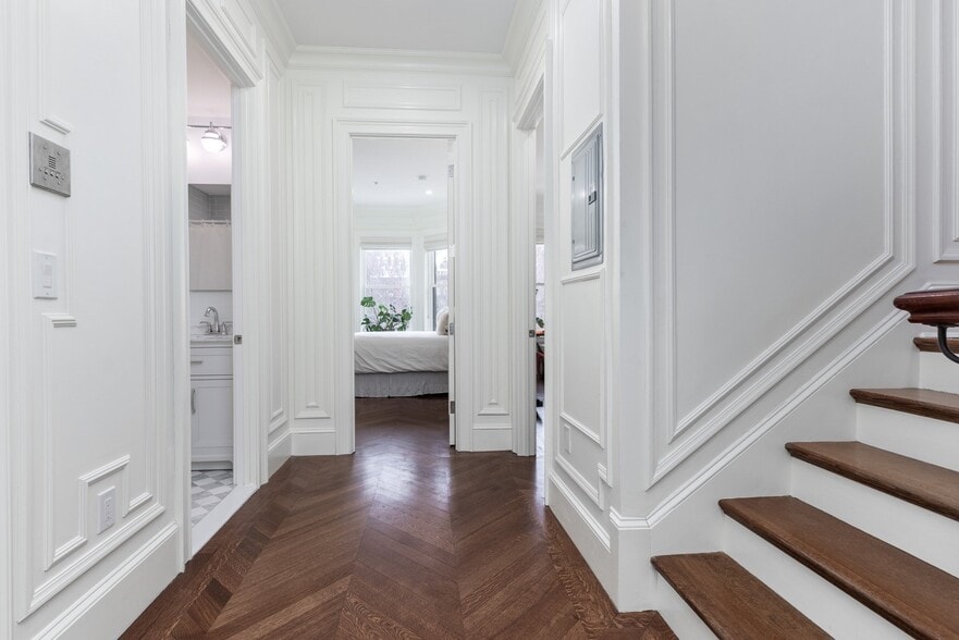 More Photos Of 230 Commonwealth, Boston Apartments For Sale