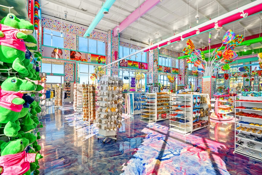 More Photos Of 4831 S Kings Hwy, Myrtle Beach Freestanding For Sale