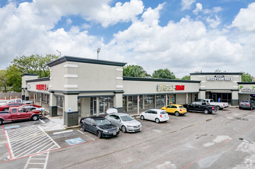 More Photos Of 918 W Southmore Ave, Pasadena Freestanding For Lease