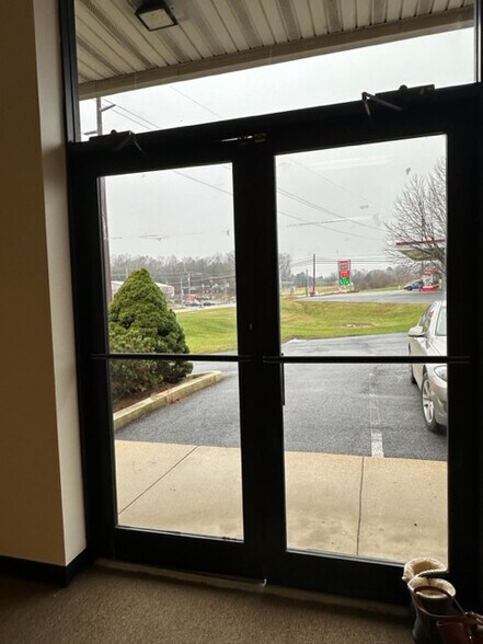 More Photos Of 20 Liberty Rd, Sykesville Storefront For Lease