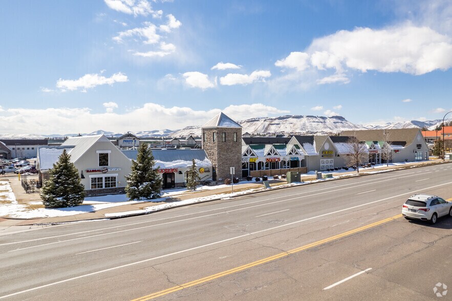 More Photos Of 15680 W 64th Ave, Arvada Unknown For Lease