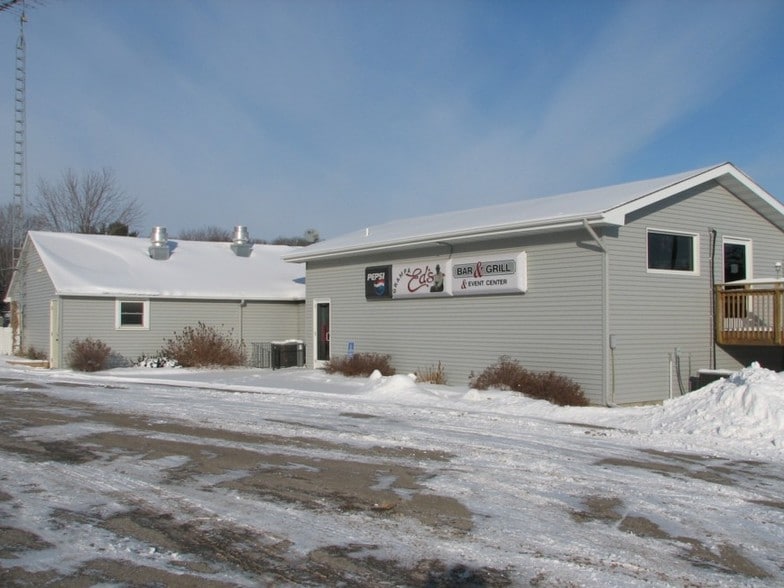 More Photos Of 40240 County Road 90, Mazeppa Restaurant For Sale