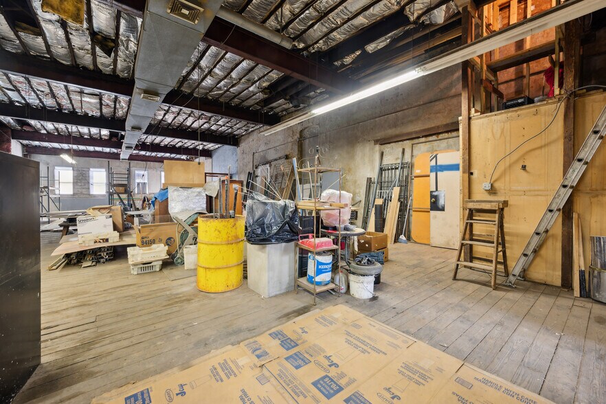 More Photos Of 1326 S 20th St, Philadelphia Warehouse For Sale