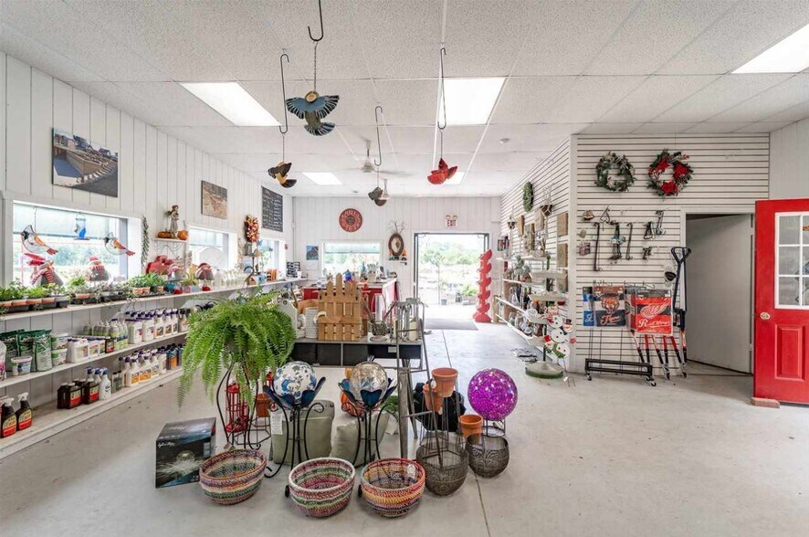 More Photos Of 3440 Weatherwax Dr, Jackson Garden Center For Sale