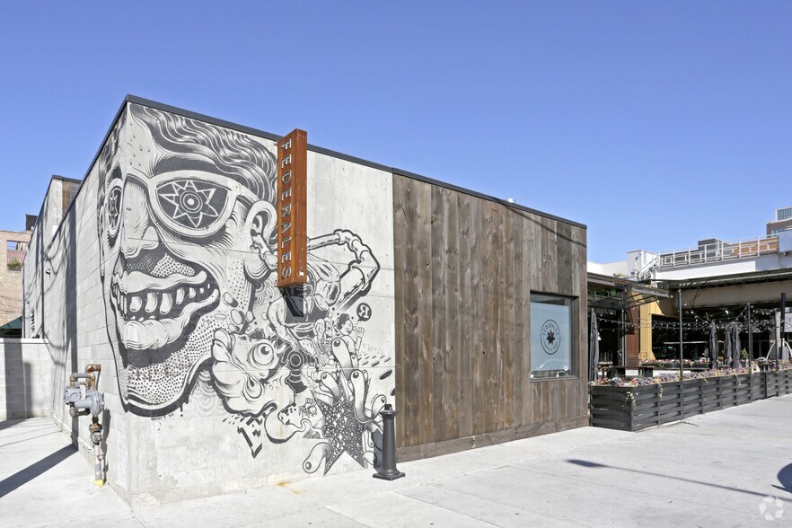 More Photos Of 180 N Morgan St, Chicago Freestanding For Sale