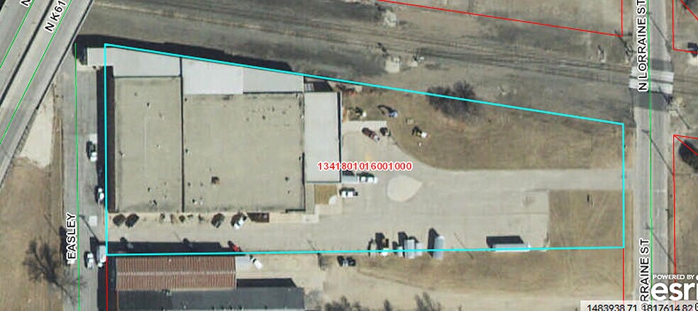 More Photos Of 1 S Lorraine St, Hutchinson Light Manufacturing For Sale
