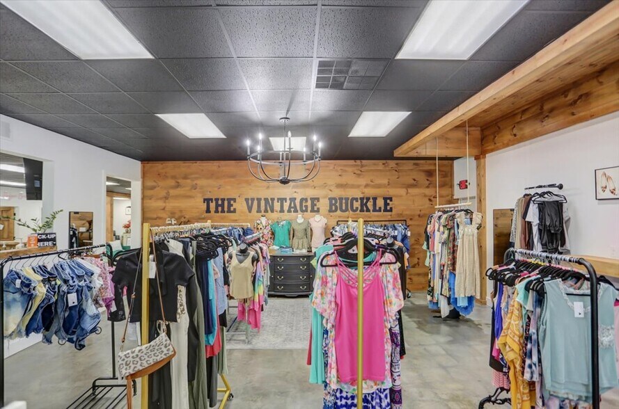 More Photos Of 140 W Orange St, Shippensburg Storefront For Sale