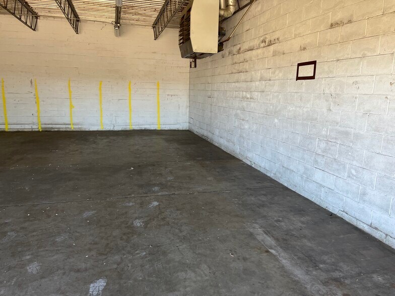More Photos Of 660 David Ave, Danville Warehouse For Sale