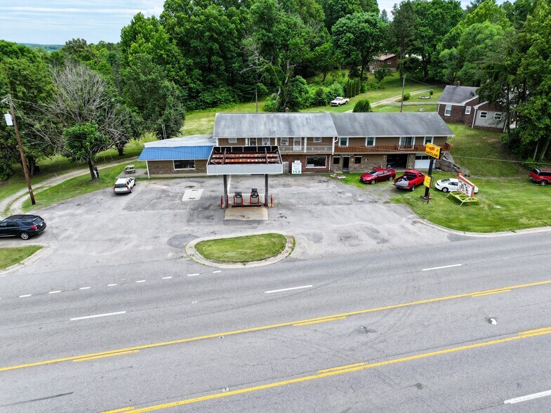 Primary Photo Of Old Well Rd, Spencer Service Station For Sale