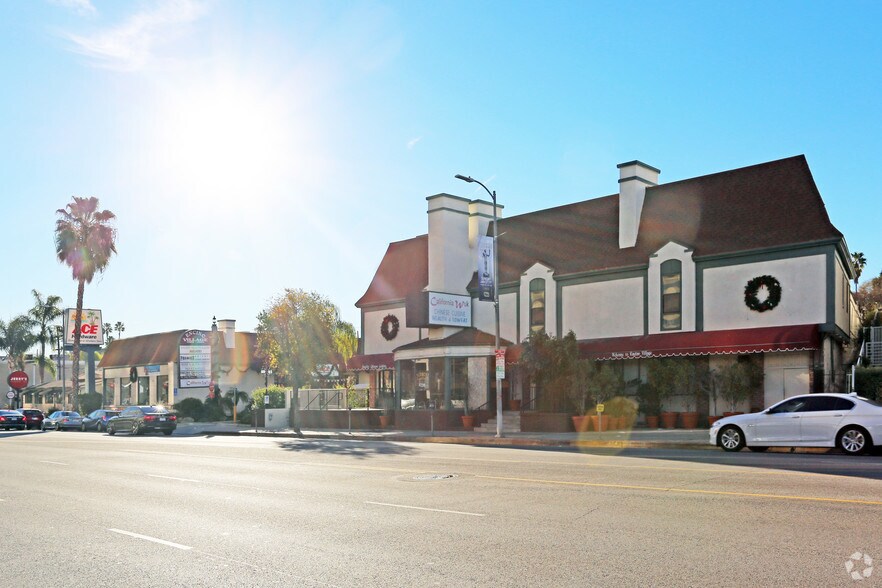 More Photos Of 16656-16664 Ventura Blvd, Encino Unknown For Lease