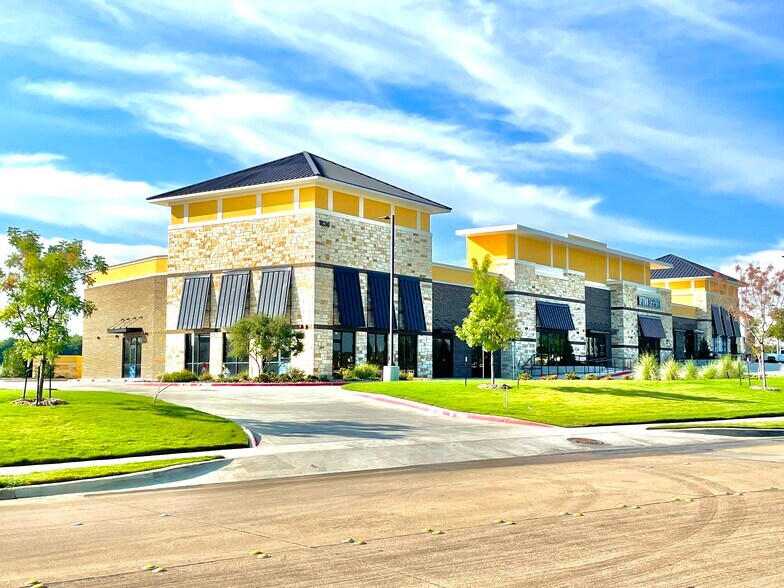 Primary Photo Of 1836 Cannon Dr, Mansfield Restaurant For Lease