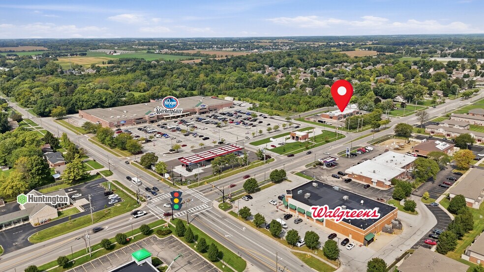 More Photos Of 801-811 Union Blvd, Englewood General Retail For Lease