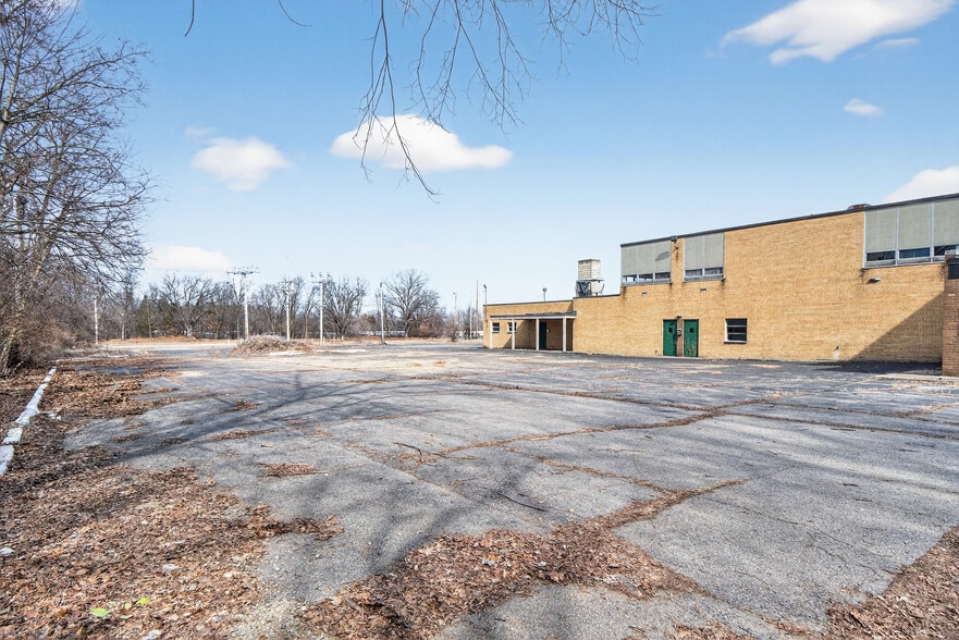 More Photos Of 1002 E South St, Jackson Lodge Meeting Hall For Sale