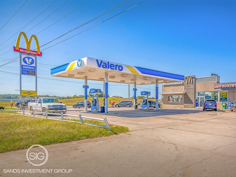 Primary Photo Of 42 Sweetgum Ln, Waldron Convenience Store For Sale