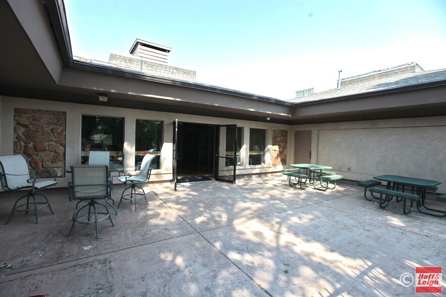 More Photos Of 1753 S 8th St, Colorado Springs Office For Lease