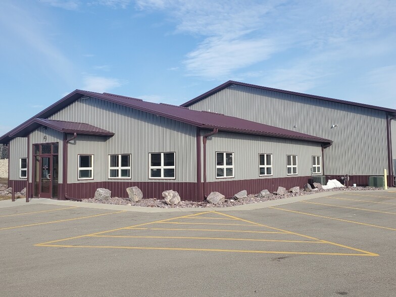 Primary Photo Of 200 E Industrial Ave, Lyndon Station Warehouse For Lease