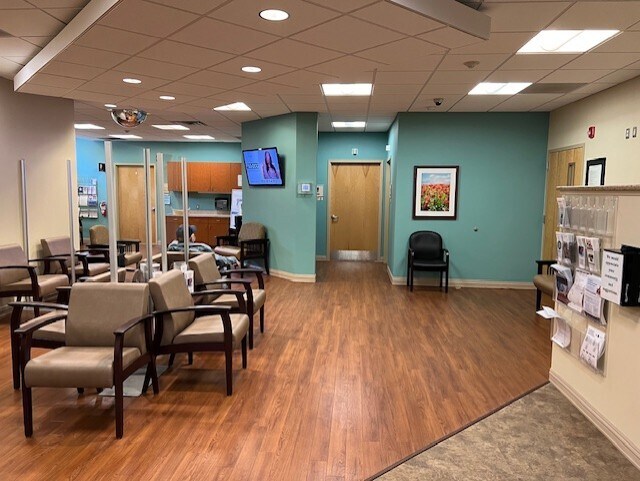 More Photos Of 1909 New Rd, Northfield Medical For Lease