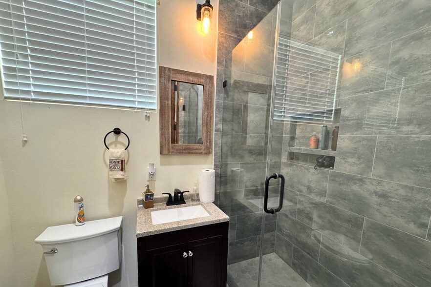 More Photos Of 1048 11th st, Rock Island Land For Sale