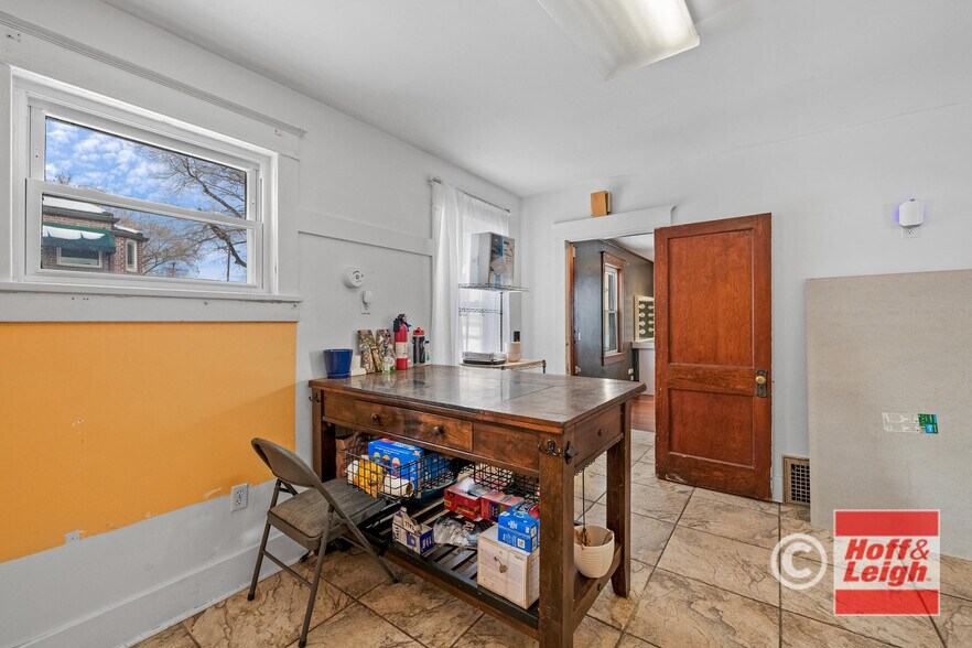 More Photos Of 5765 S Curtice St, Littleton Storefront Retail Residential For Lease