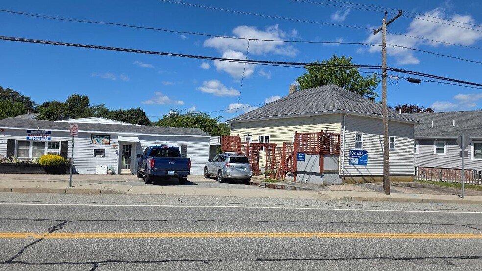 More Photos Of 741 Main Rd & 2 Haskins Rd, Tiverton Storefront Retail Residential For Sale