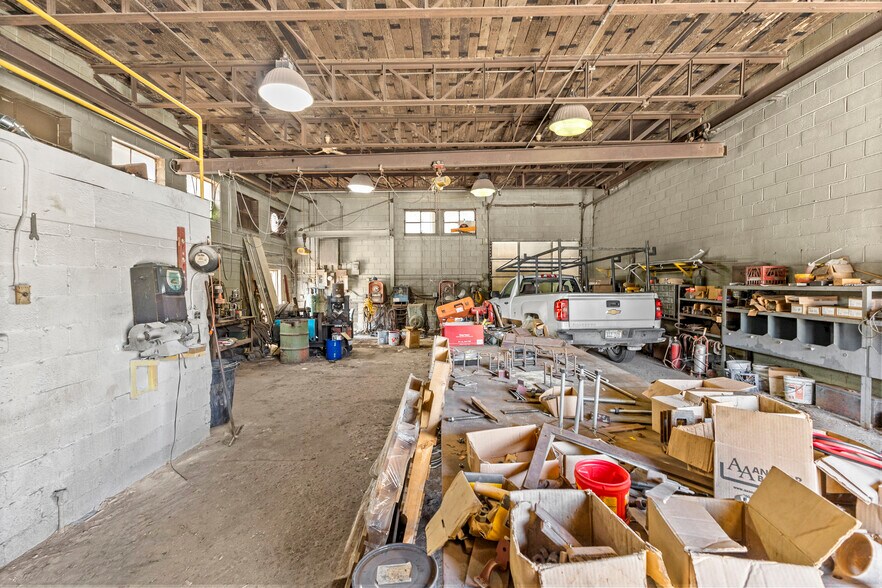 More Photos Of 16136 White Ave, Allen Park Warehouse For Sale