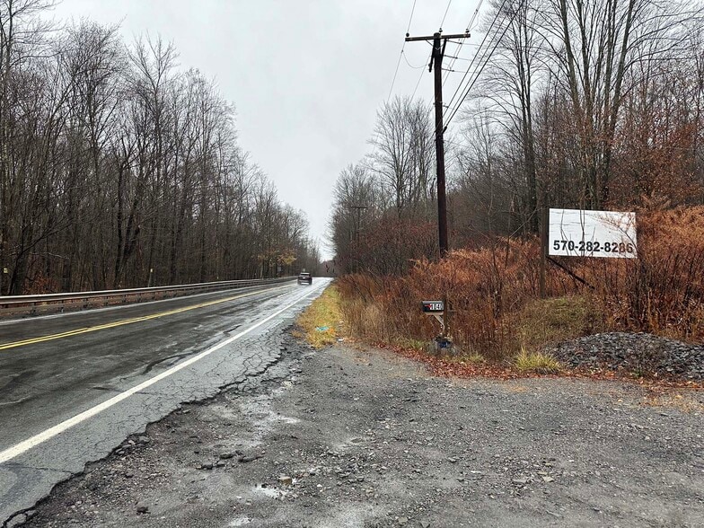 More Photos Of 1040 Main st, Carbondale Land For Sale