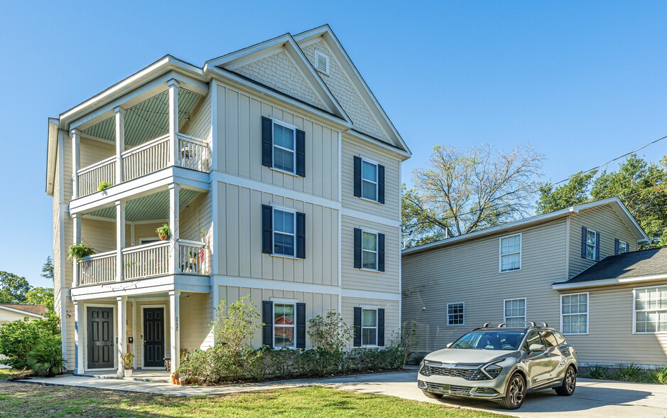 Primary Photo Of 2135 Montford Ave, Charleston Apartments For Sale