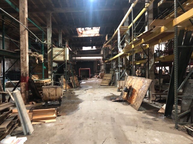 More Photos Of 2200 N 8th St, Philadelphia Warehouse For Lease