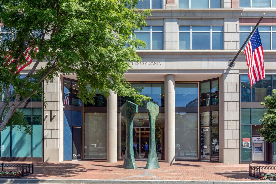 More Photos Of 2001 Pennsylvania Ave NW, Washington Office For Lease
