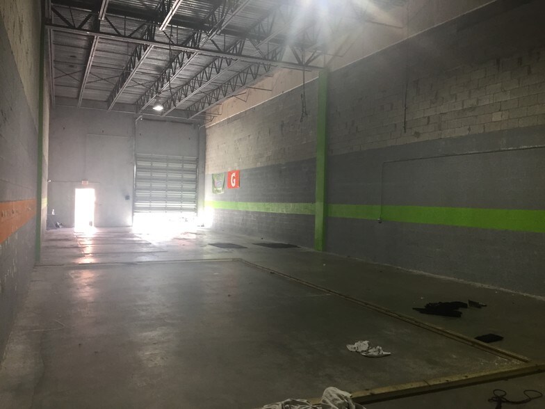 More Photos Of 14260 SW 142nd St, Miami Warehouse For Lease