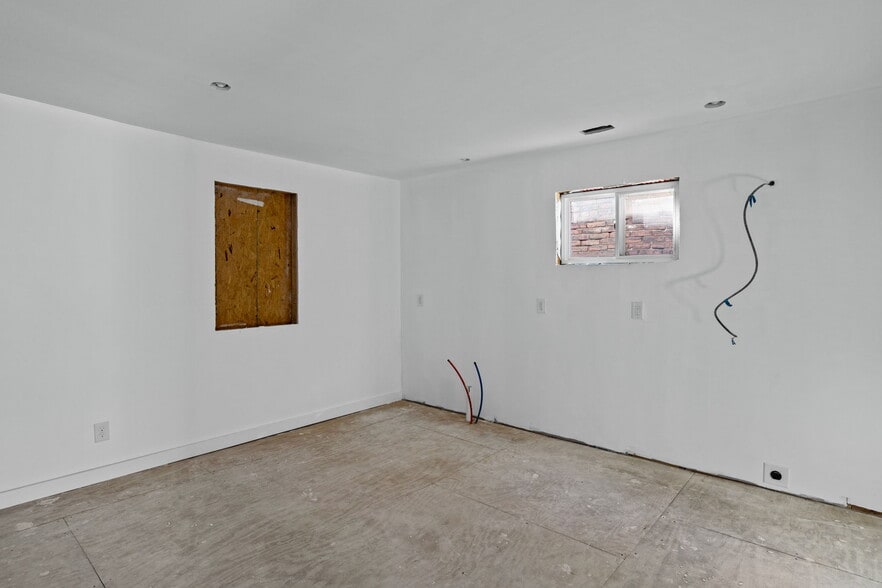 More Photos Of 3547 Kensington Ave, Philadelphia General Retail For Sale