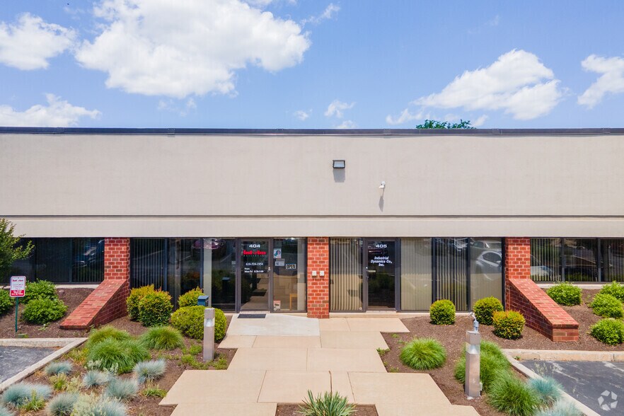 More Photos Of 401-405 Gordon Dr, Exton Medical For Lease