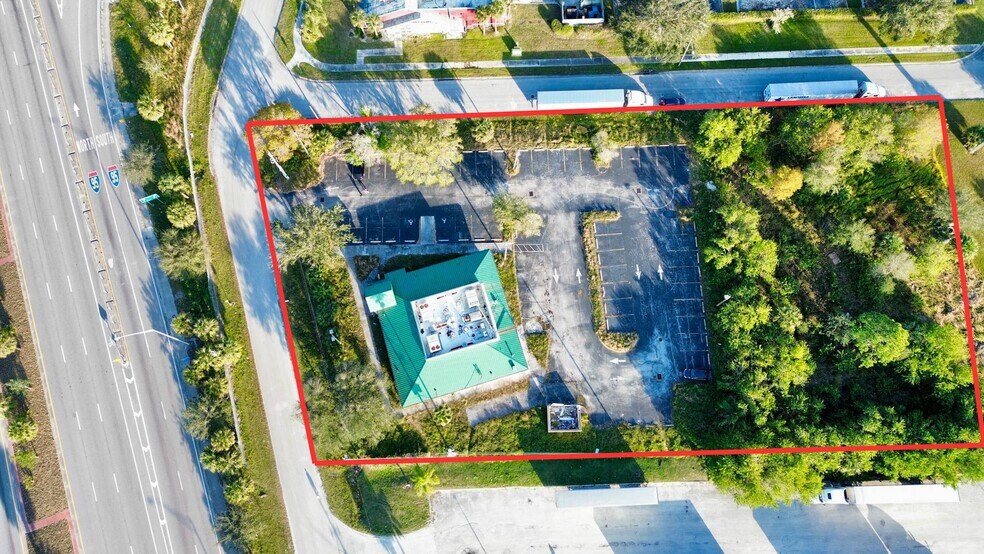 More Photos Of 6501 Darter Ct, Fort Pierce Restaurant For Sale