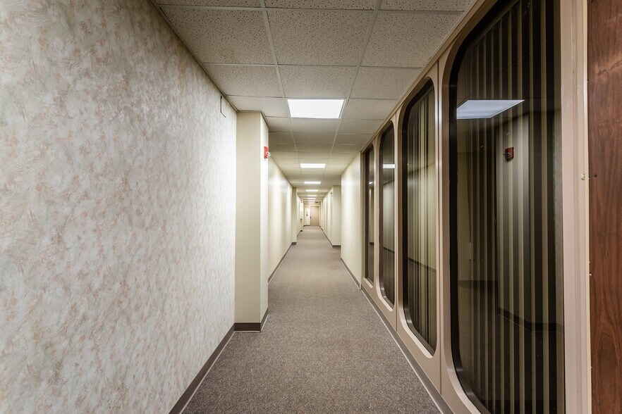 More Photos Of 109 S Union St, Rochester Office For Sale