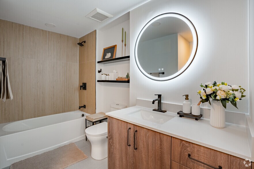 More Photos Of 2479 Northeast 192 Street, Miami Apartments For Lease