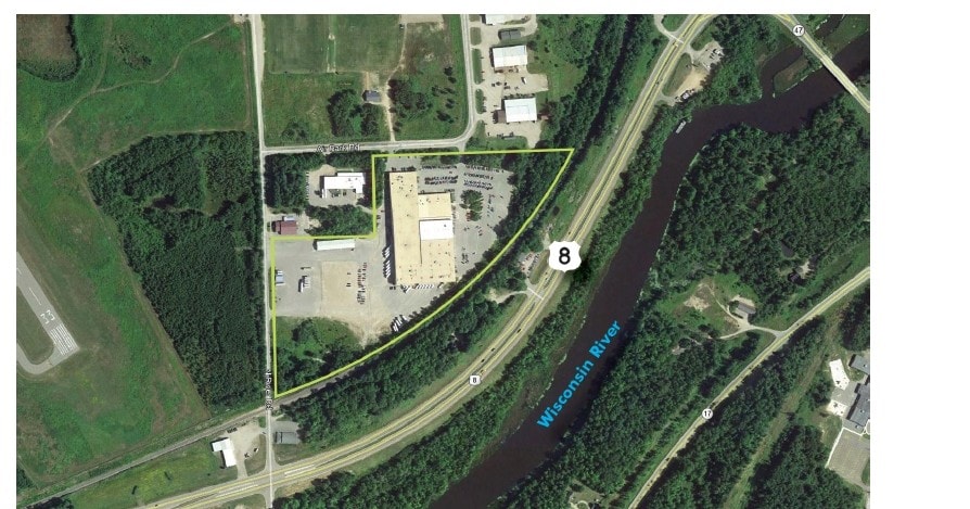 More Photos Of 2253 Air Park Rd, Rhinelander Distribution For Sale