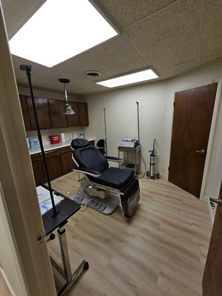 More Photos Of 12001 W 63rd Pl, Arvada Medical For Sale
