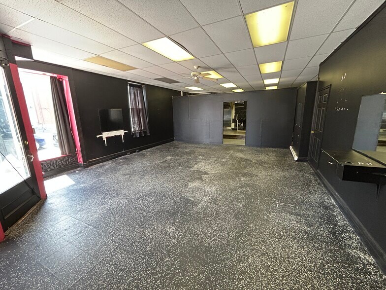 More Photos Of 143 E Antietam St, Hagerstown Office For Lease