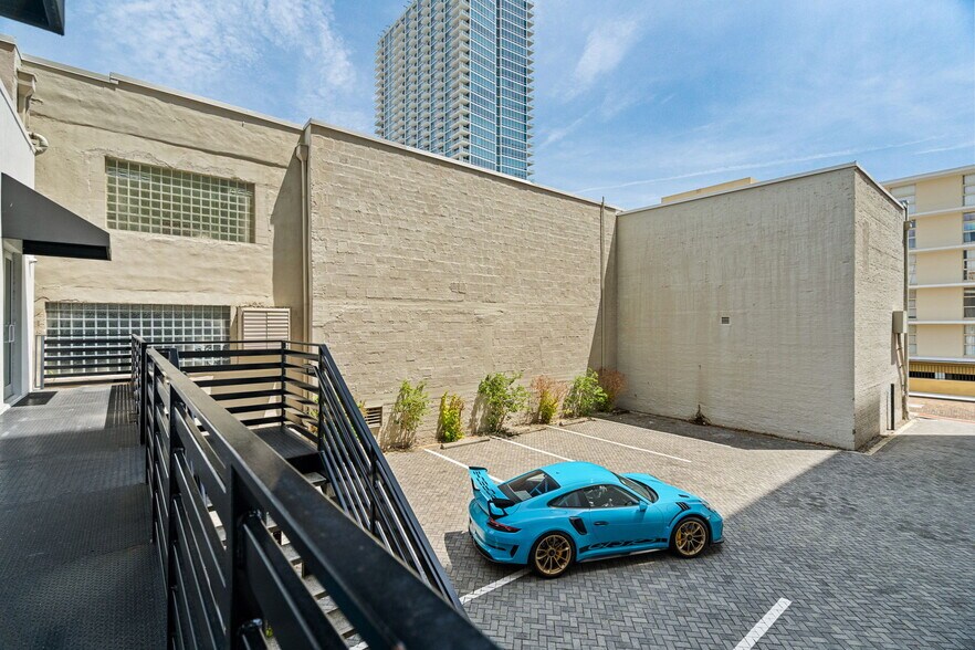 More Photos Of 127 N Magnolia Ave, Orlando Loft Creative Space For Sale