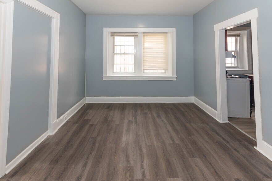 More Photos Of 3210-3212 Walbrook Ave, Baltimore Apartments For Sale