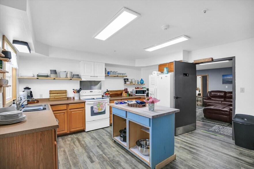 More Photos Of 808 N 3rd St, Saint Joseph Apartments For Sale