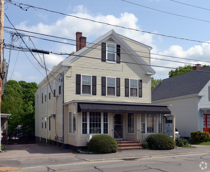 More Photos Of 8 Samoset St, Plymouth Medical For Lease