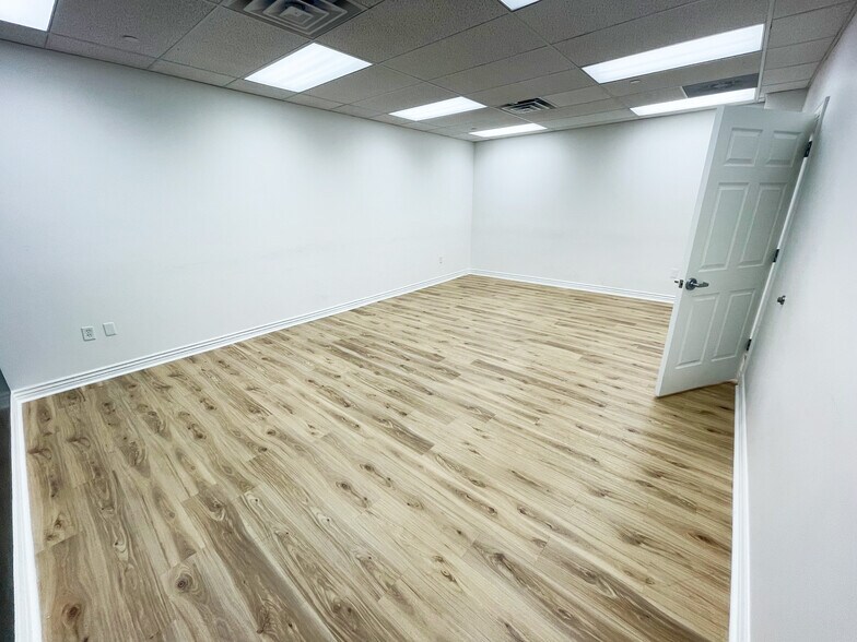 More Photos Of 250 W Center St, Provo Office Residential For Lease