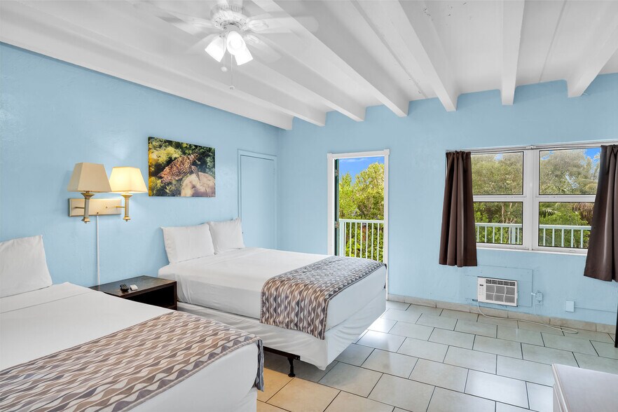 More Photos Of 27340 Overseas Hwy, Ramrod Key Hotel For Sale