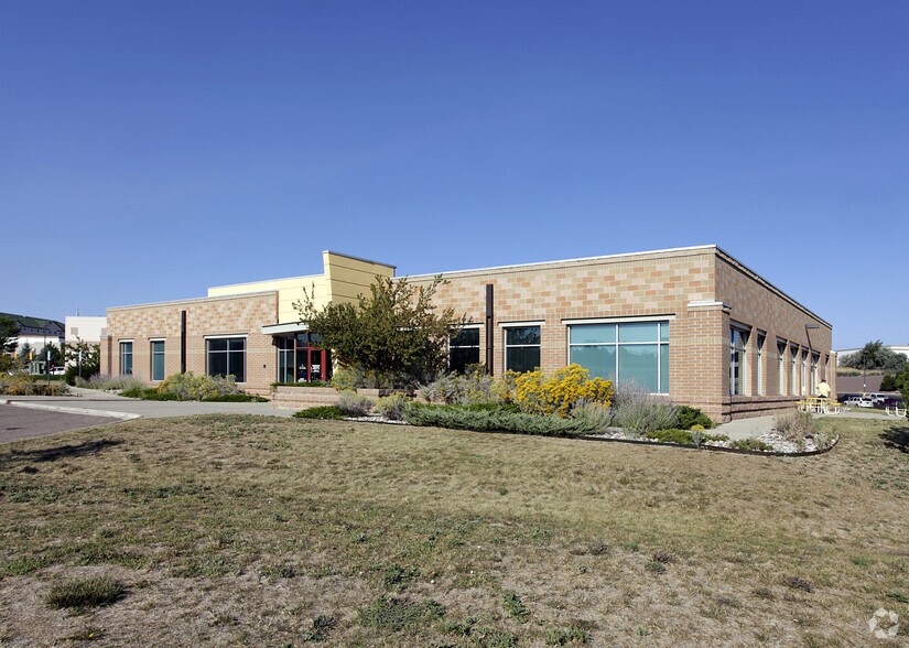 More Photos Of 7241 S Fulton St, Englewood Light Distribution For Sale