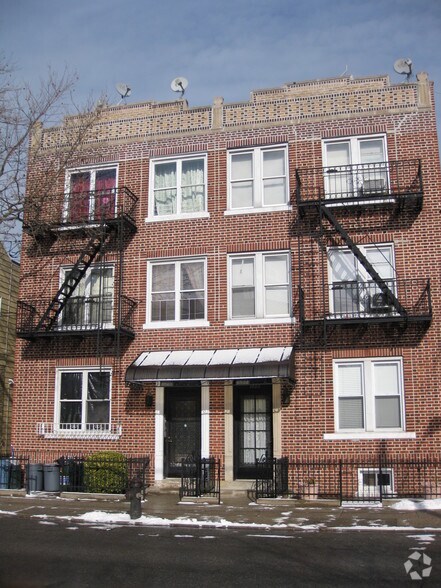 More Photos Of 1429 72nd St, Brooklyn Apartments For Sale
