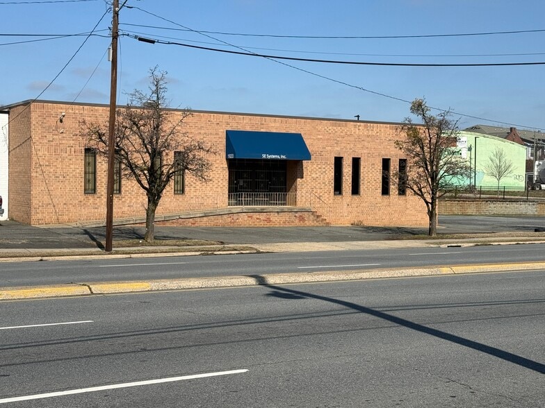 More Photos Of 1920 Freedom Dr, Charlotte Warehouse For Lease