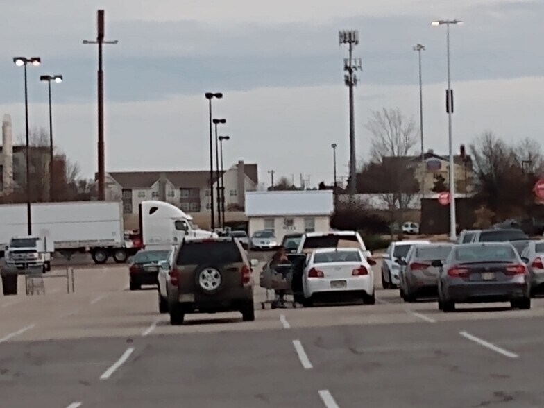 More Photos Of 830 Goodman Rd W, Horn Lake Auto Repair For Sale